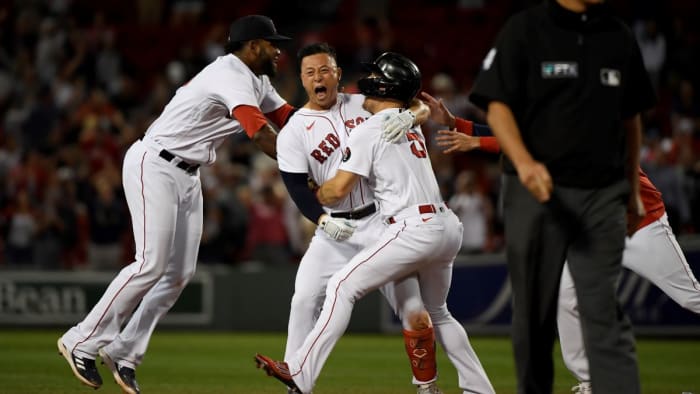 Boston Red Sox outfielder Rob Refsnyder